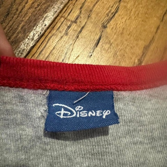 Vintage Y2K Disney happiness is grumpy women's tee shirt - Picture 8 of 8